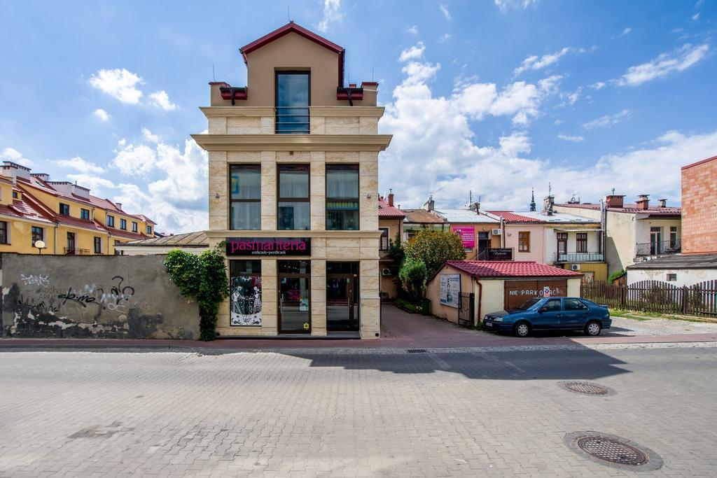 Apart Madryt Тарнобжег Экстерьер фото